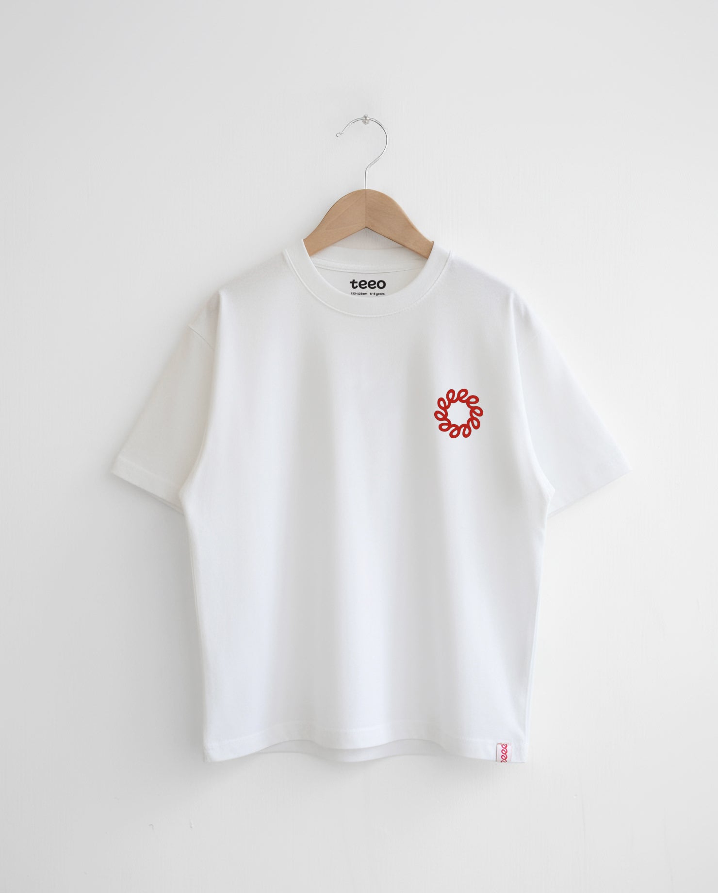 Teeo Symbol Tee